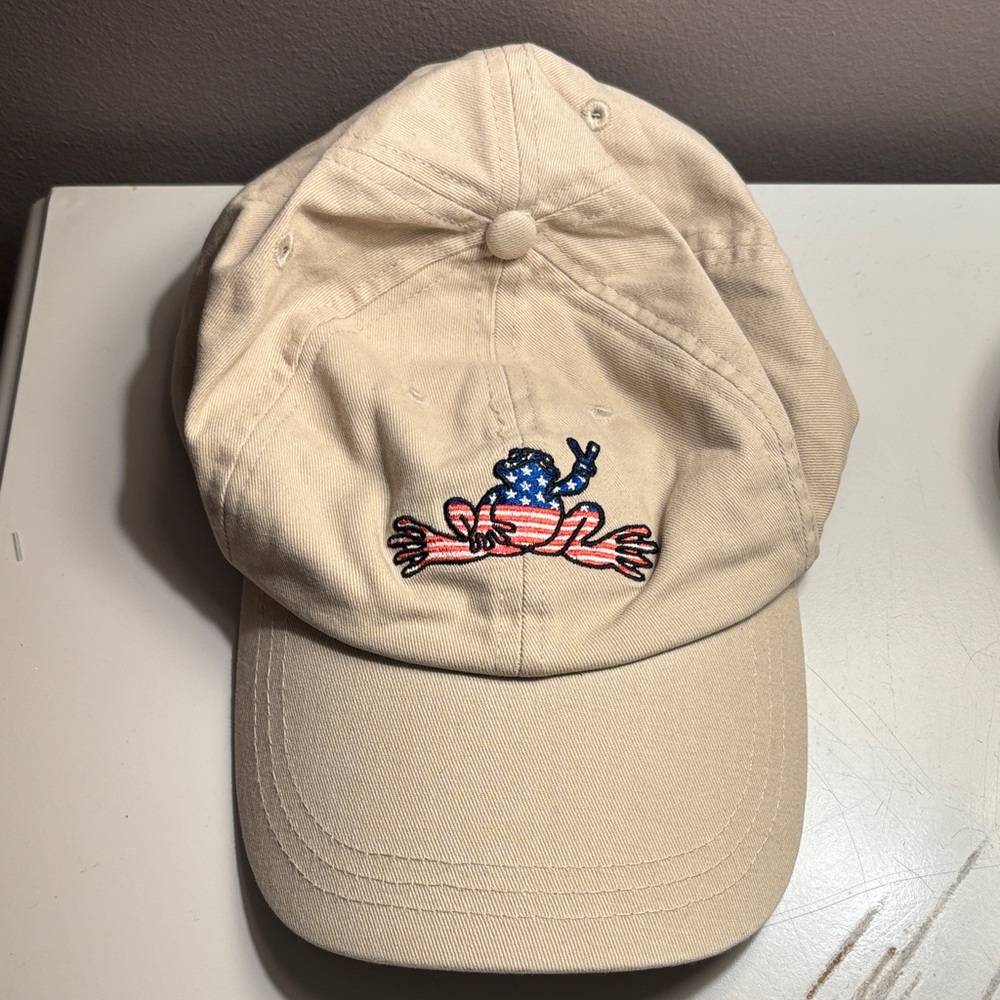 Unisex Peace Frog Cap